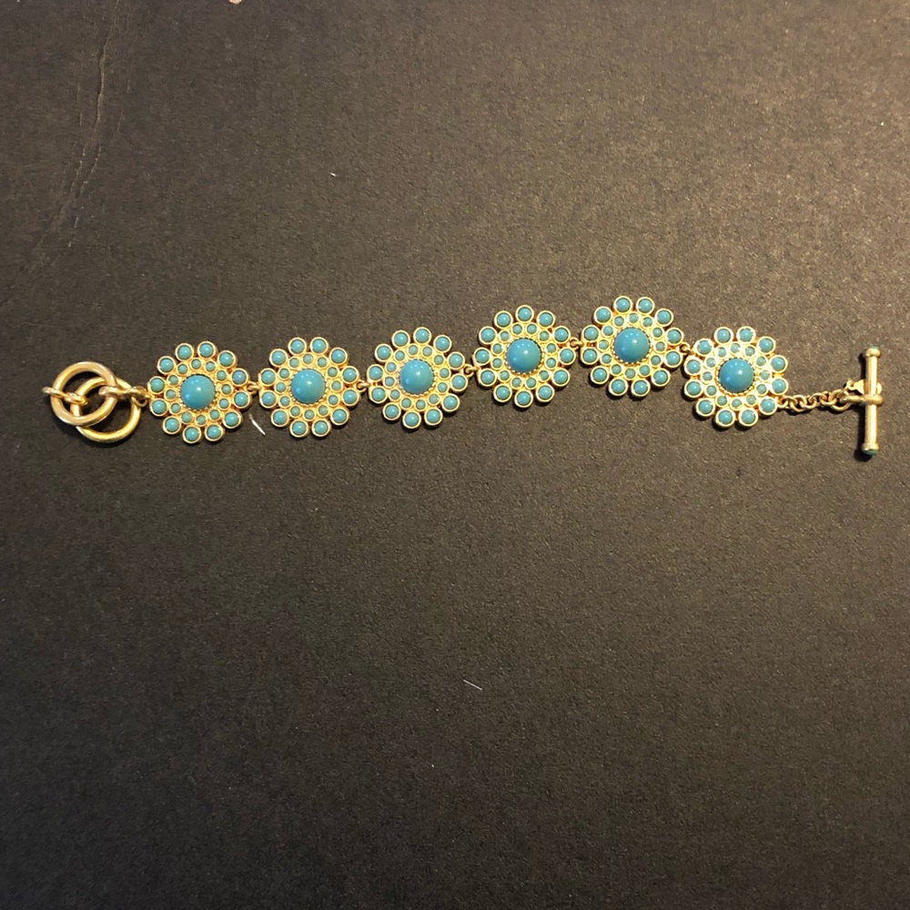 Women’s toggle bracelet